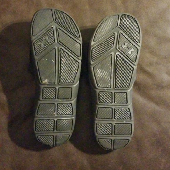 Flip flops - Picture 2 of 3